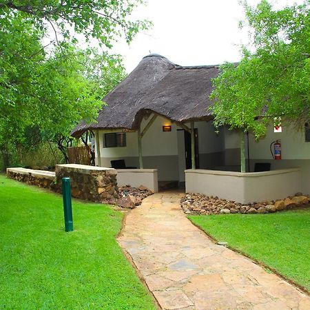 Bush Bungalows At Sun City Resort Rustenburg Exteriör bild