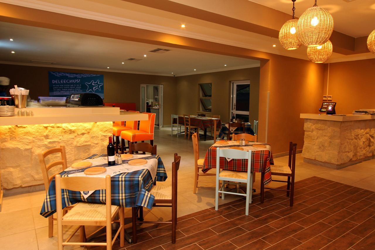 Bush Bungalows At Sun City Resort Rustenburg Exteriör bild