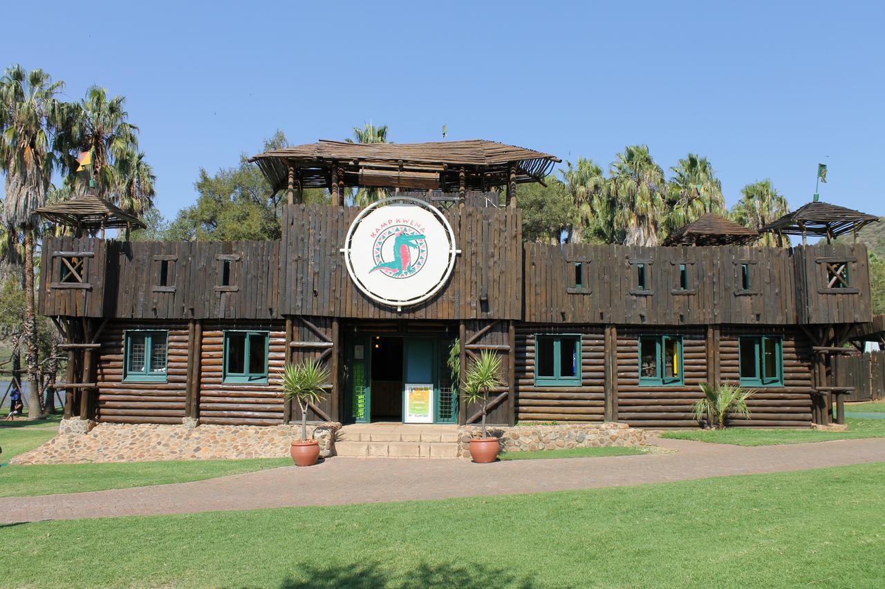 Bush Bungalows At Sun City Resort Rustenburg Exteriör bild