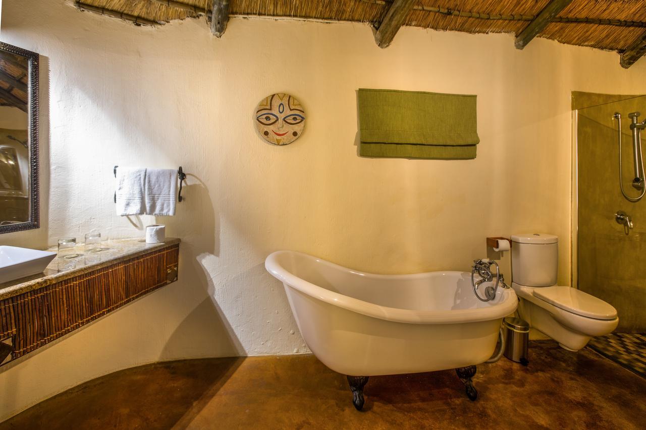 Bush Bungalows At Sun City Resort Rustenburg Exteriör bild